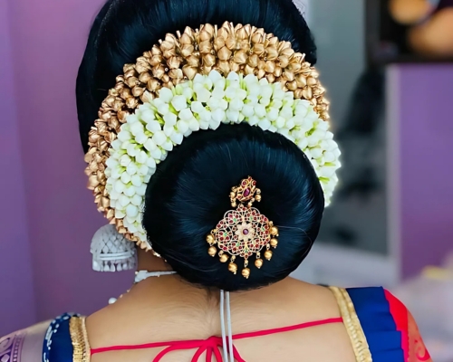 Traditional Floral Venis
