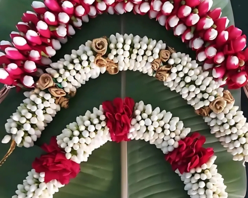 Traditional Floral Venis